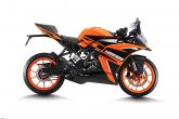 On the KTM RC 125 ABS